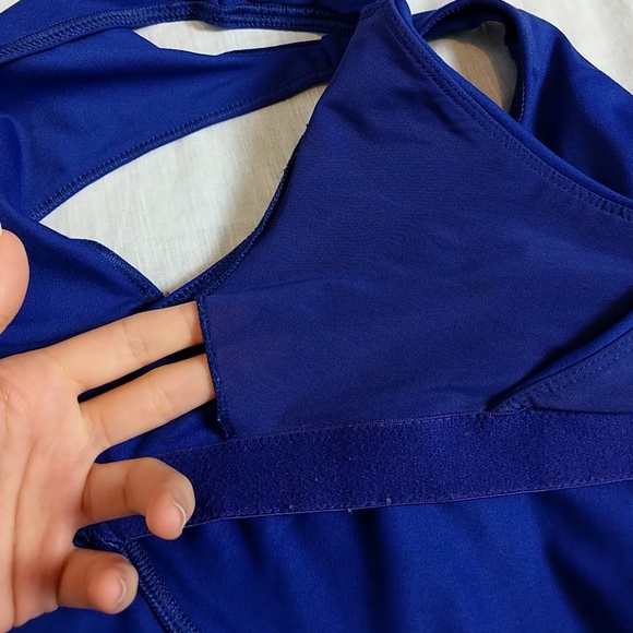 Workout top - Picture 4 of 4